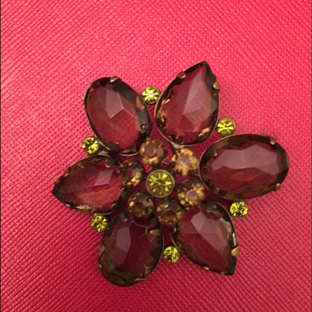 Vintage Green Brooch 1950’s Era